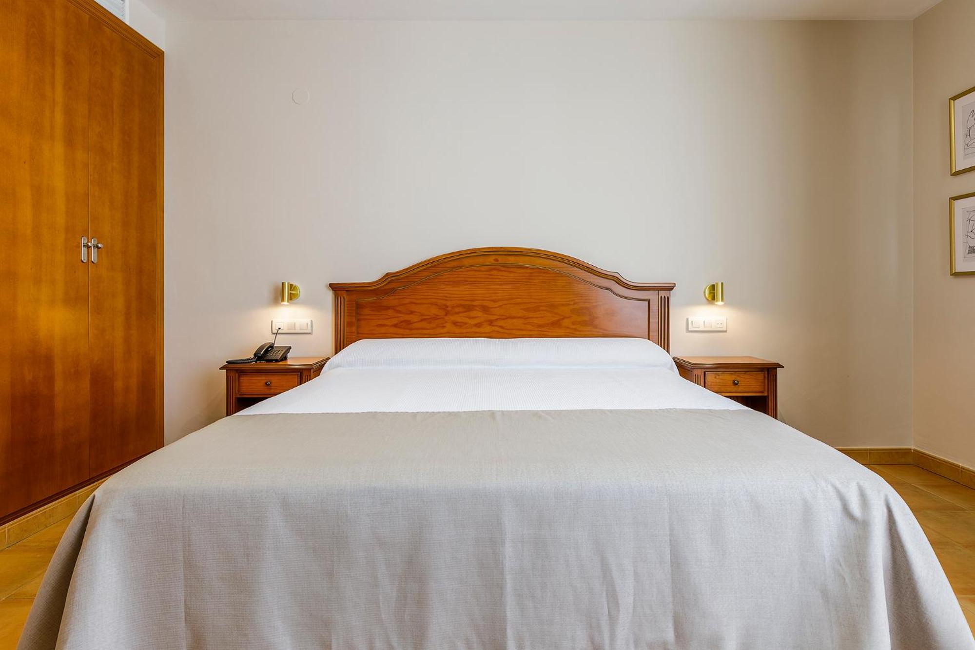 Hotel Almijara - Mares Ла-Еррадура Екстер'єр фото