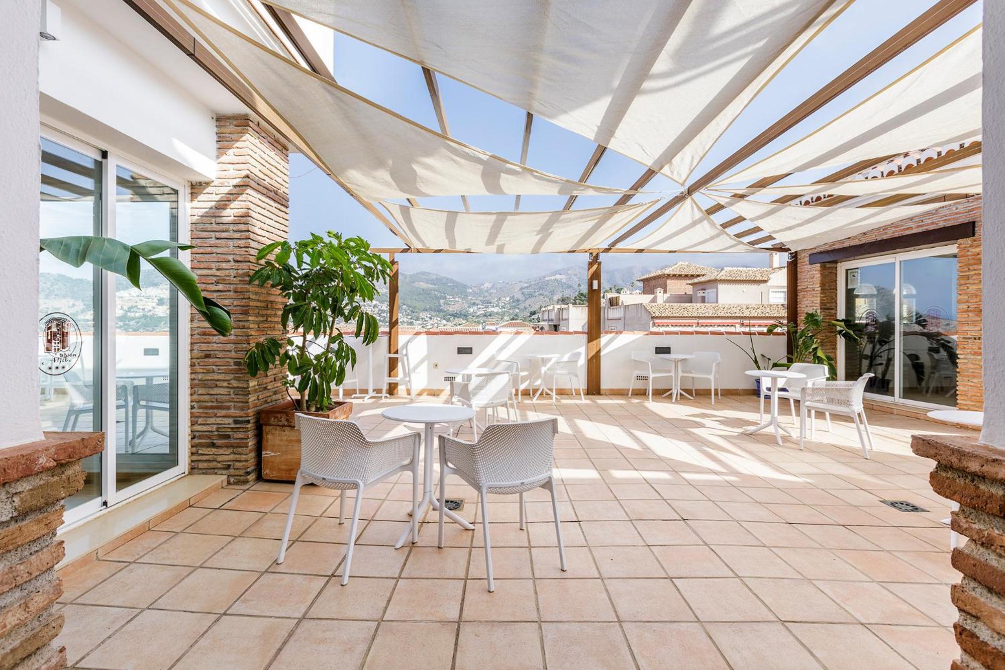 Hotel Almijara - Mares Ла-Еррадура Екстер'єр фото