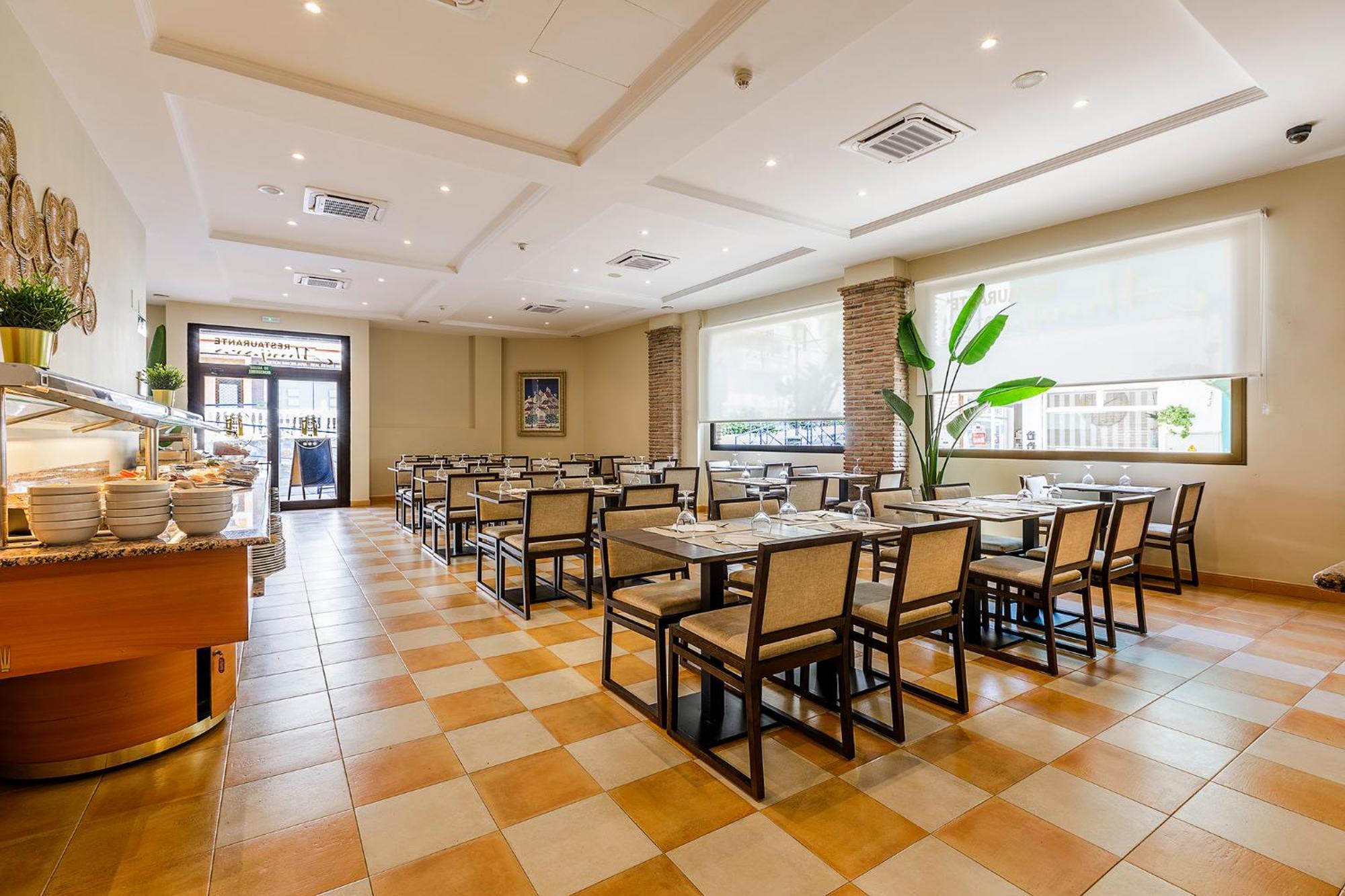 Hotel Almijara - Mares Ла-Еррадура Екстер'єр фото